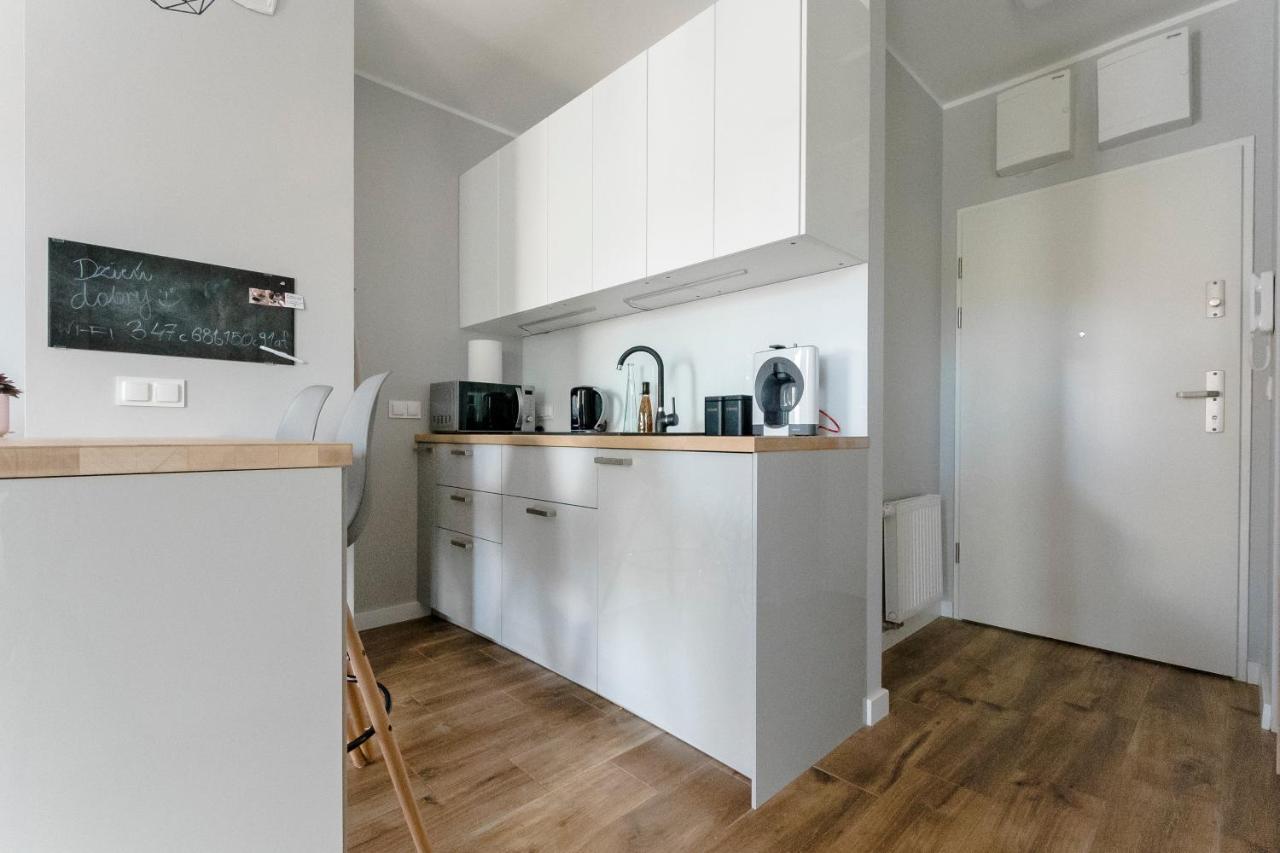 Apartament Alfa With Parking Poznan Exterior photo