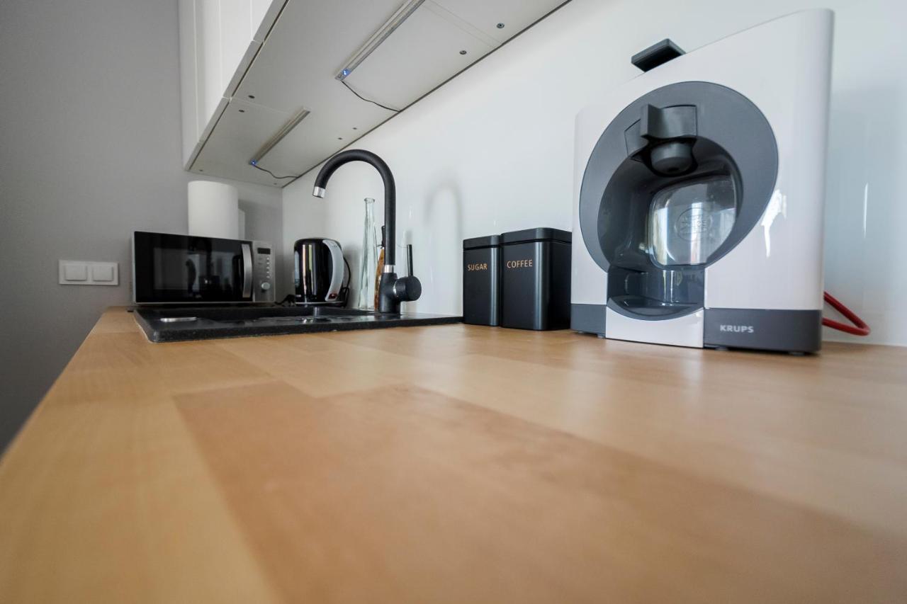 Apartament Alfa With Parking Poznan Exterior photo
