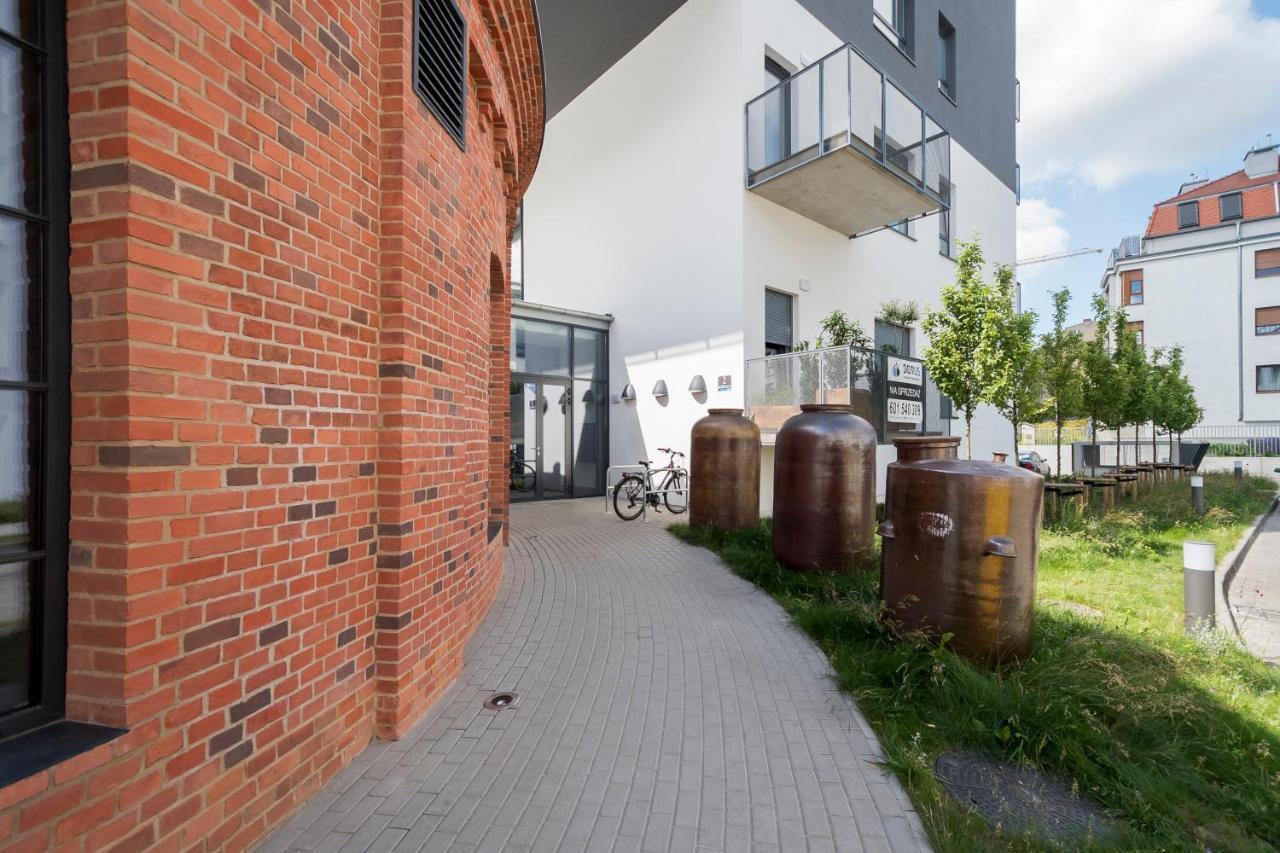 Apartament Alfa With Parking Poznan Exterior photo